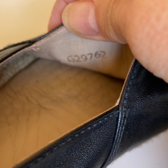 Authentic CHANEL LEATHER ESPADRILLES
38 - Picture 6 of 9